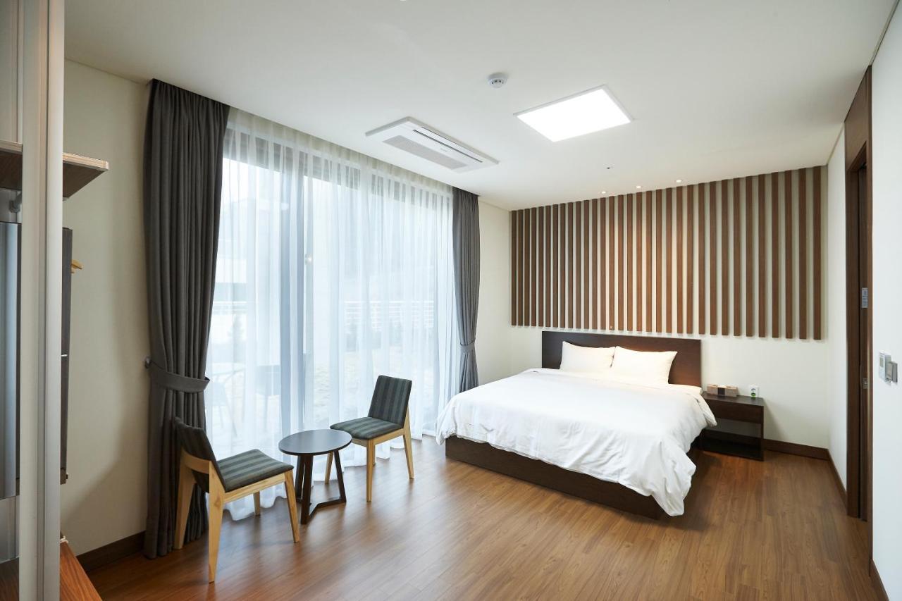 Pyeongchang The White Hotel Exterior foto