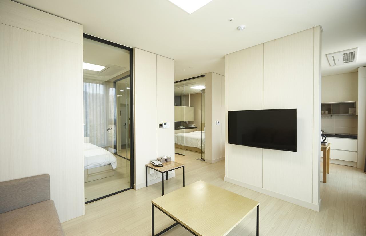 Pyeongchang The White Hotel Exterior foto