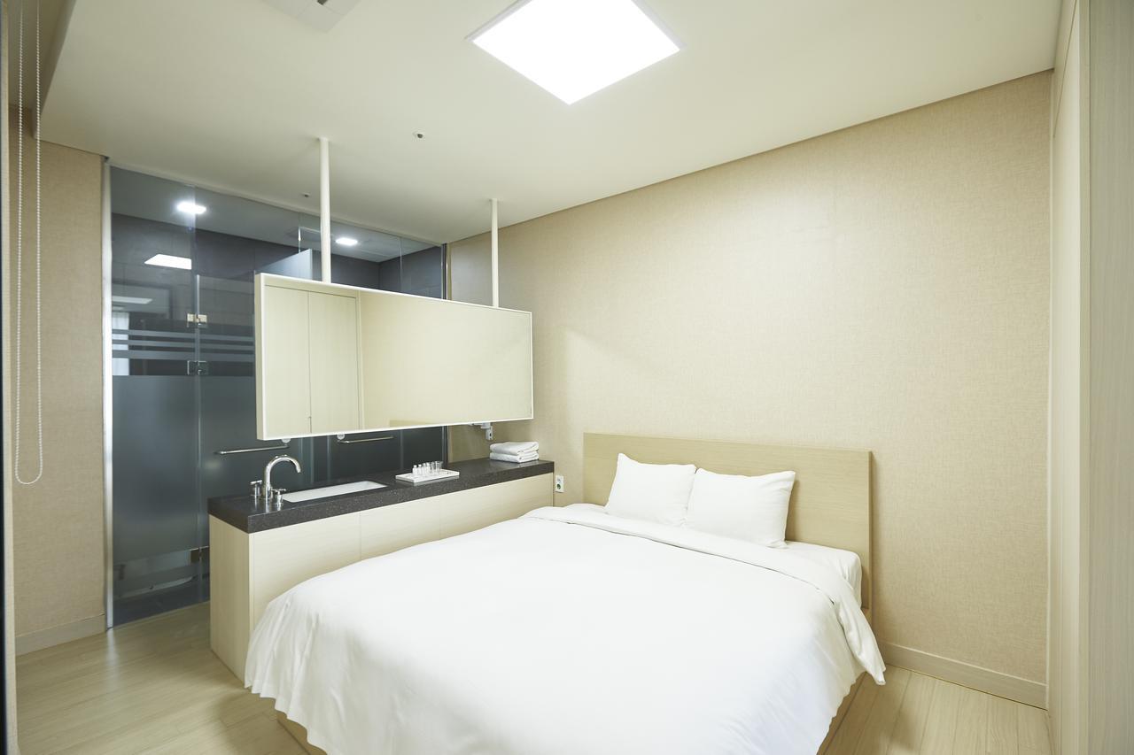 Pyeongchang The White Hotel Exterior foto