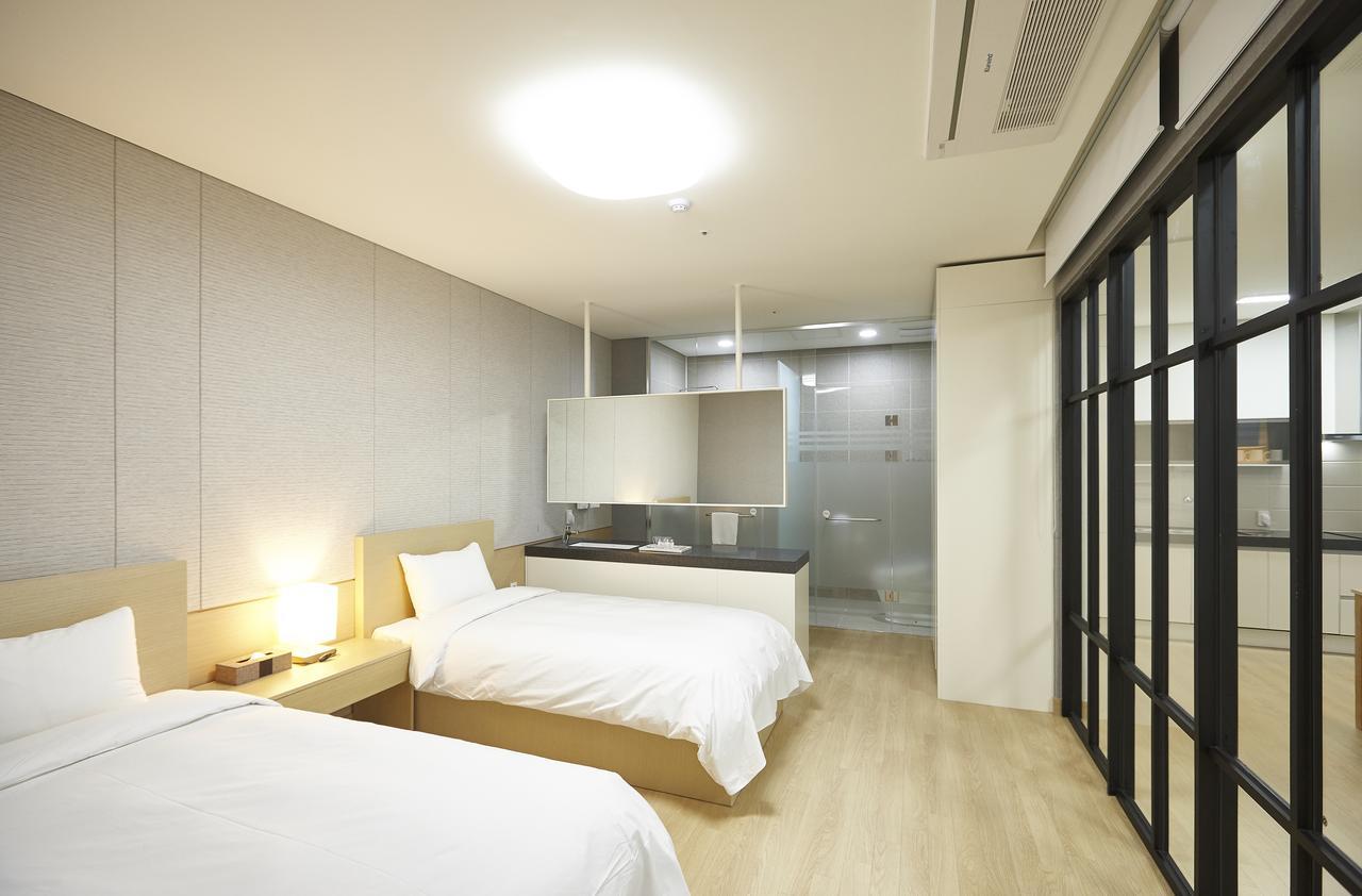 Pyeongchang The White Hotel Exterior foto